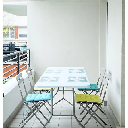 Confortable 3p Avec Terrasse, Proche Et Paris *